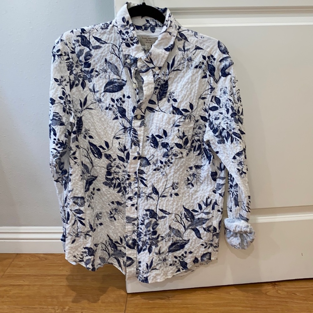 Club Monaco shirt